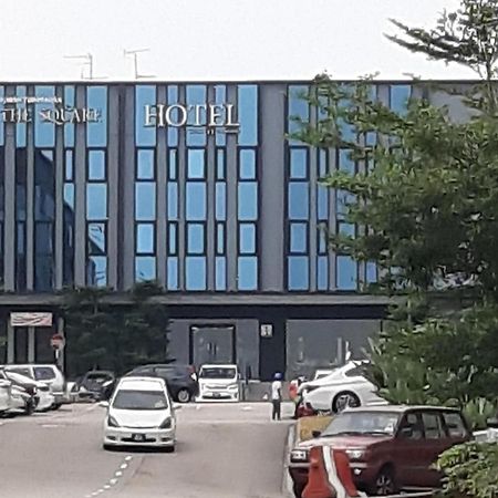 The Square Hotel Skudai Dış mekan fotoğraf