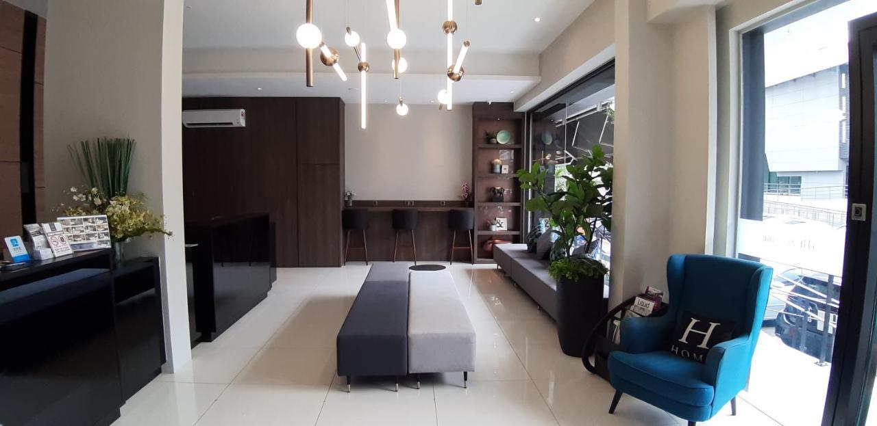 The Square Hotel Skudai Dış mekan fotoğraf